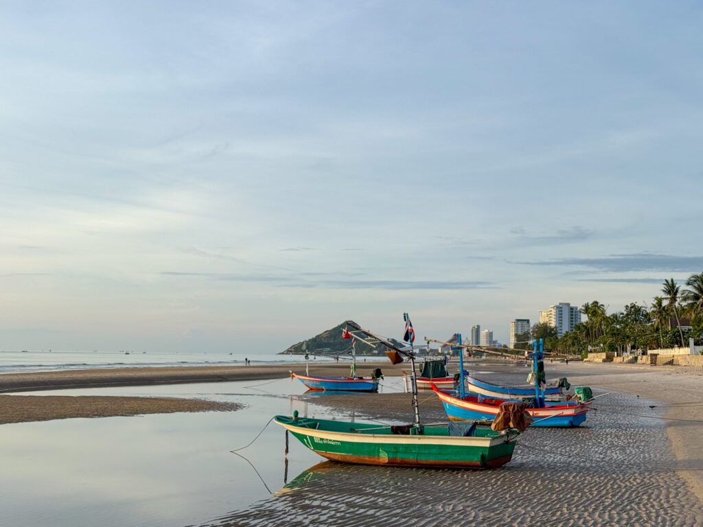 Visit Hua Hin Beach on a Dragon Study Tour 1 Hua Hin beach